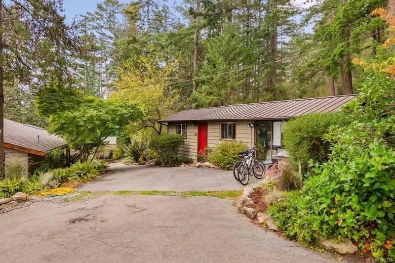 214 Dogwood Lane, Salt Spring, BC, V8K1A4, CANADA, Saltspring Island, British Columbia, Canada. - Photo 8