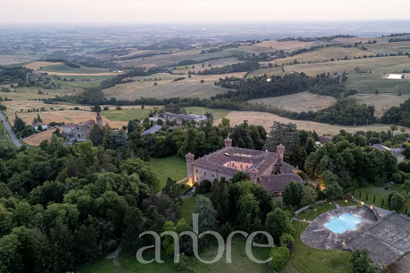 Castello di Rezzanello: A Majestic Piece of History in the Heart of Piacenza