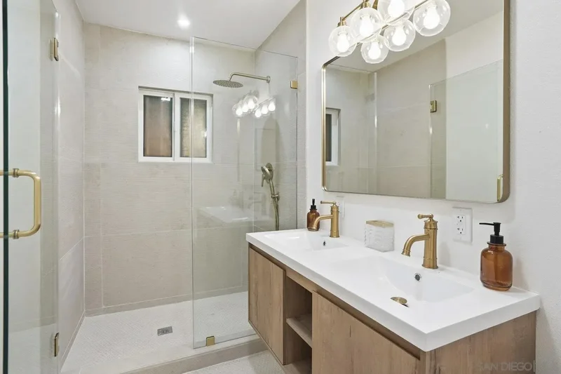 7427 Margerum Ave, San Diego, California, United States. - Photo 23