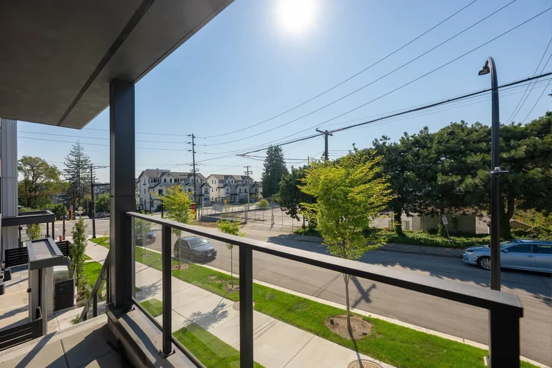 610 E 3rd Street TH6, North Vancouver, British Columbia, Canada. - Photo 7