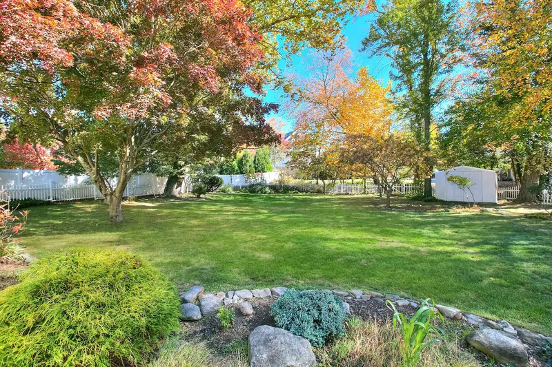 79 Mayfair Road, Fairfield, Connecticut, United States. - Photo 7