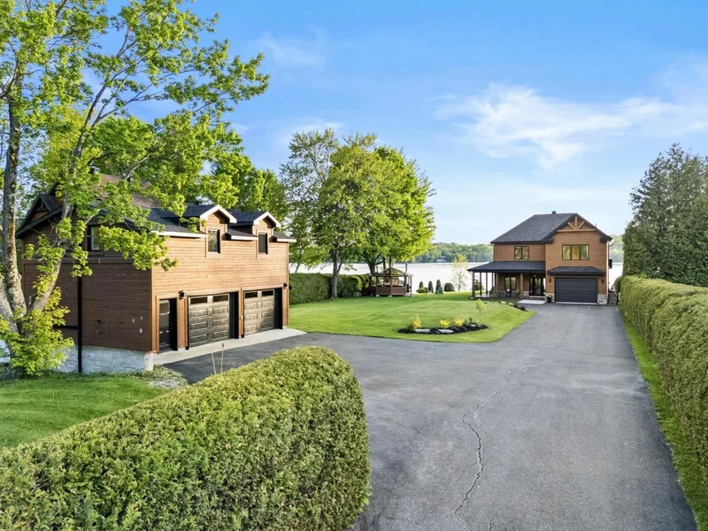 Luxury Oasis in Estrie