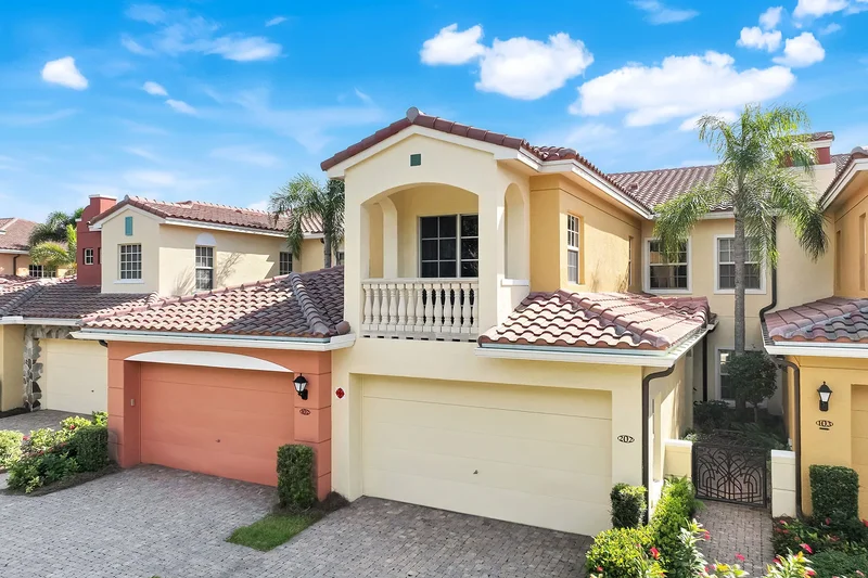 8533 Via Garibaldi Circle , 202, Estero, FL 33928, Estero, Florida, United States. - Photo 32