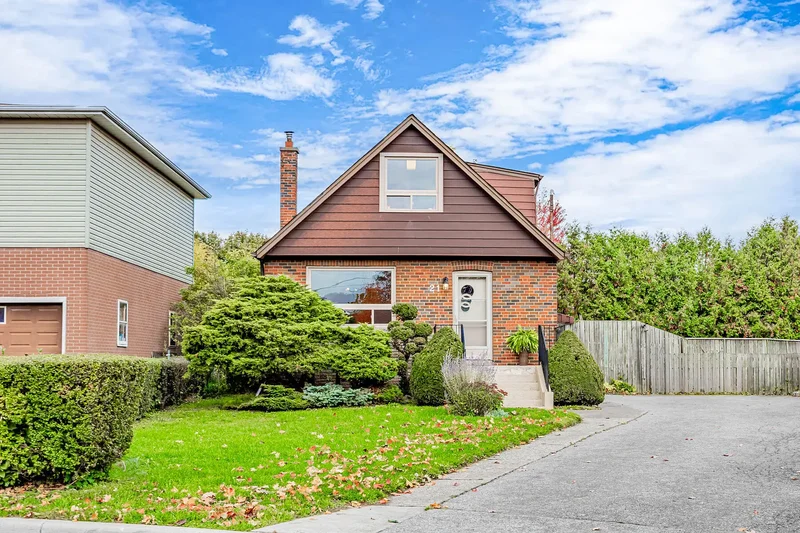 21 Tripp Cres, Toronto, ON M1P 1B4, Toronto, Ontario, Canada. - Photo 8