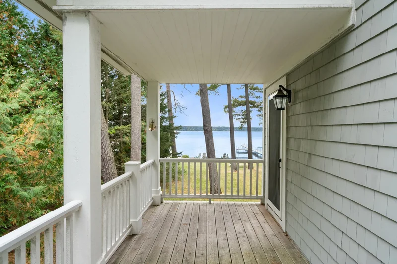 6613 Hillside Avenue, Indian River, MI 49749, Indian River, Michigan, United States. - Photo 10