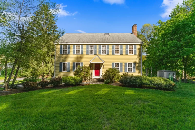 769  Edgell Rd , Framingham, MA 01701, Framingham, Massachusetts, United States. - Photo 28