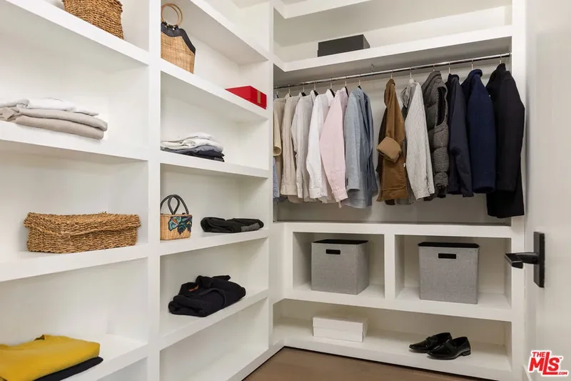 1927 18th Street C, Santa Monica, California, United States. - Photo 10
