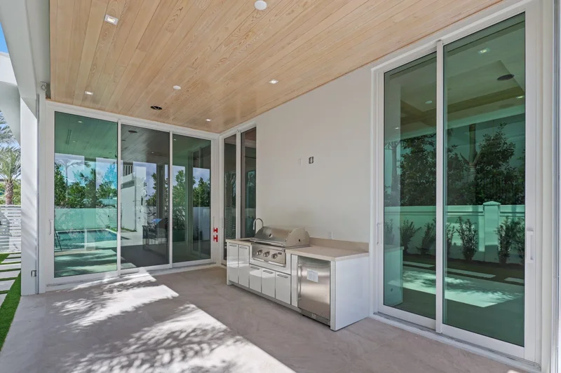 320 Grove Place, Delray Beach, Florida, United States. - Photo 25