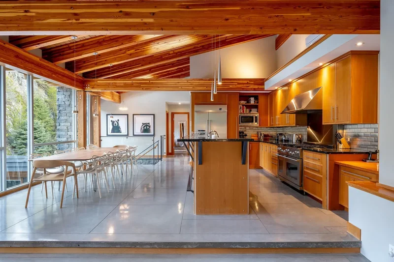 1530 Spring Creek Drive, Whistler, British Columbia, Canada. - Photo 13