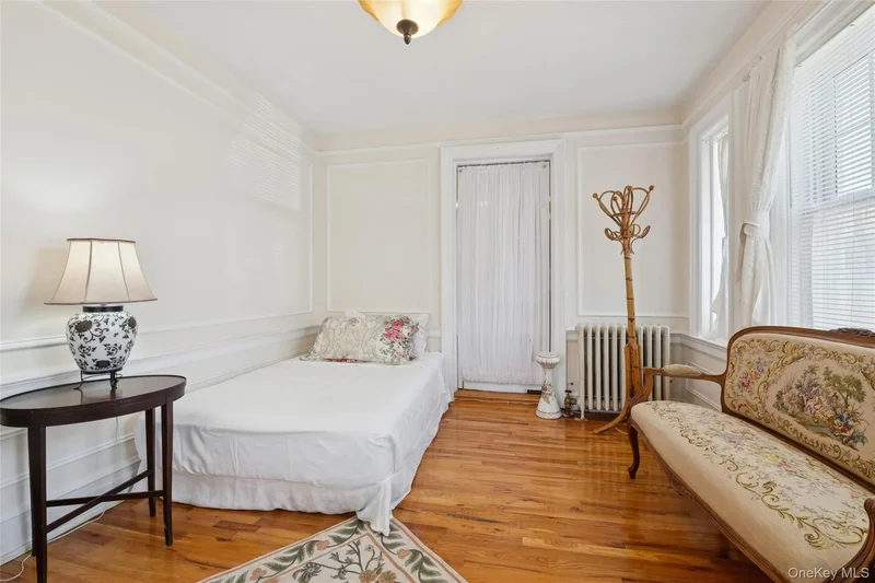 161 W Beech Street, Long Beach, New York, United States. - Photo 26
