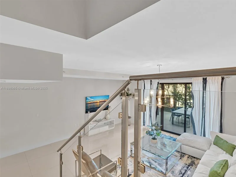 3040 N Ocean Blvd N103, Fort Lauderdale, Florida, United States. - Photo 17