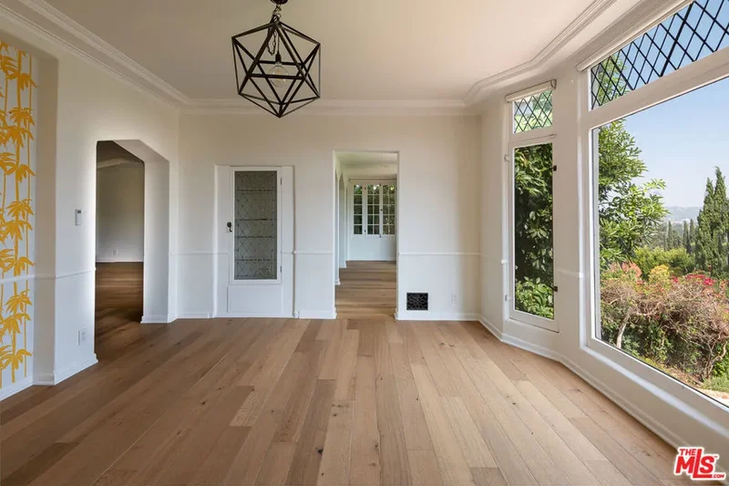 3756 Effingham Place, Los Angeles, California, United States. - Photo 44