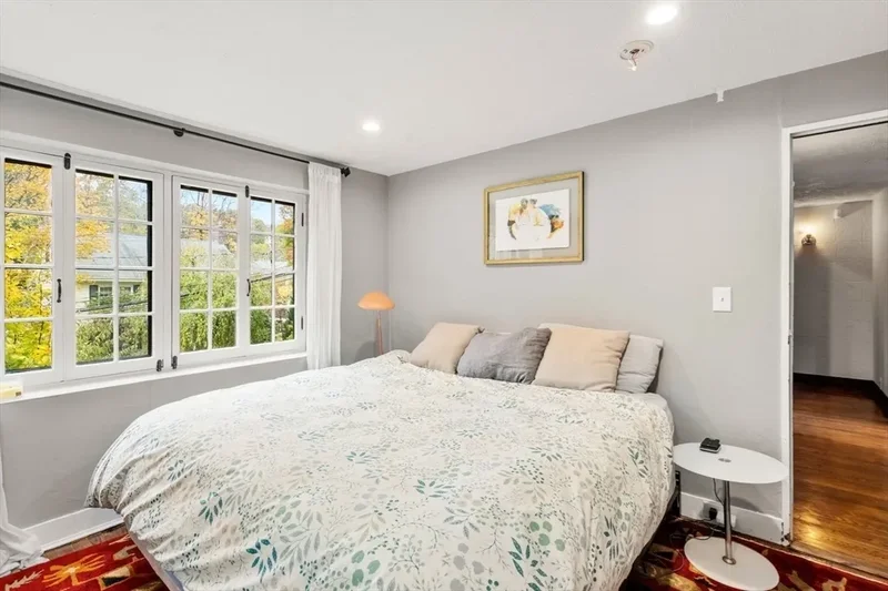 57 Louders Ln, Boston, MA 02130, Boston, Massachusetts, United States. - Photo 29