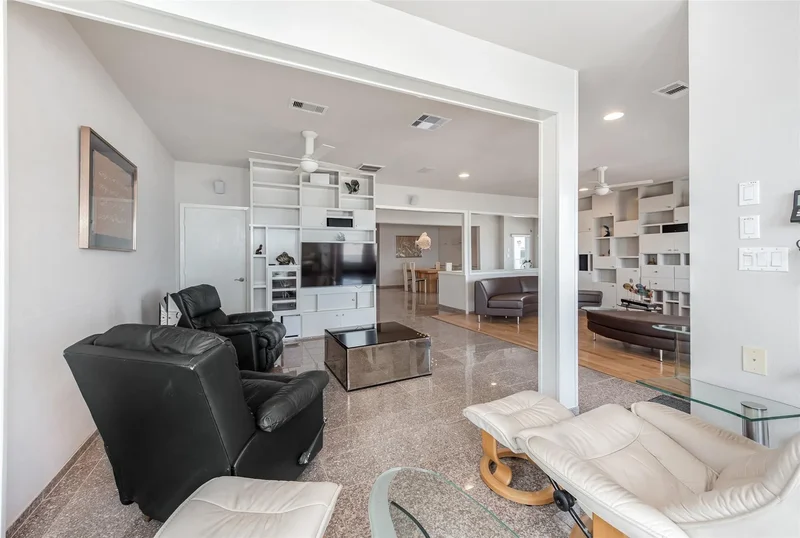 1334 Outrigger, Galveston, Texas, United States. - Photo 40