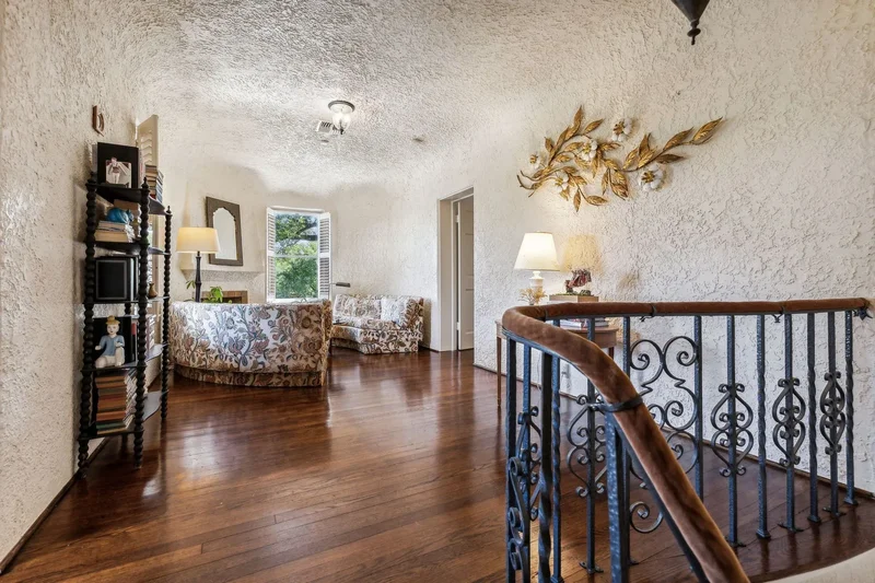 221 Devine Road, San Antonio, UT, 78209, USA, San Antonio, Texas, United States. - Photo 20