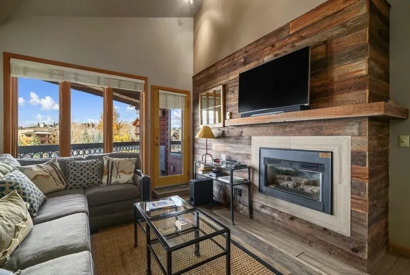 Stylish Mountain Retreat
