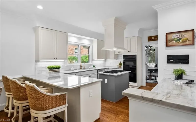 3300 Forsyth Drive, Greensboro, North Carolina, United States. - Photo 20