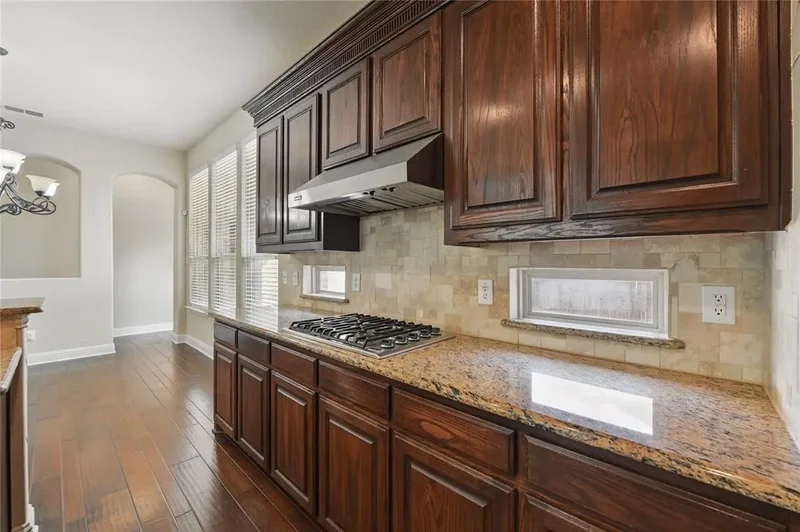 3060 England Parkway, Grand Prairie, Texas, United States. - Photo 13