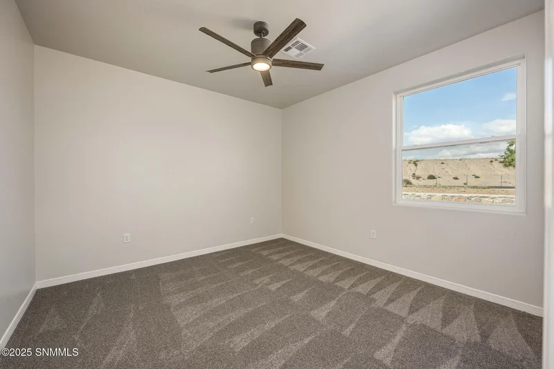 711 Hendee Place, Las Cruces, NM 88005, Las Cruces, New Mexico, United States. - Photo 27