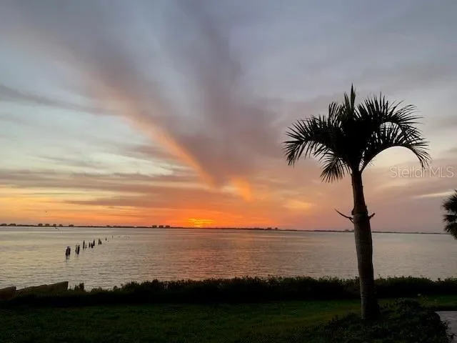 3301 Bay Shore Road, Sarasota, FL 34234, Sarasota, Florida, United States. - Photo 32