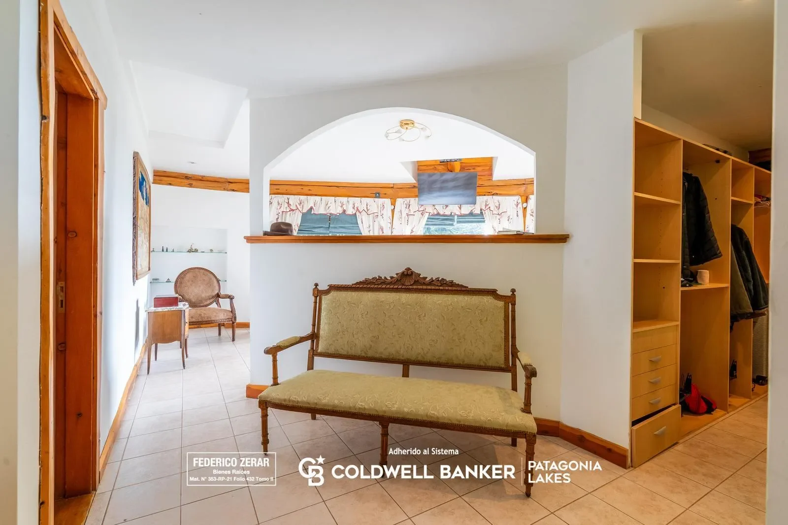VENTA - Exclusiva casa de  5 dormitorios, 4 baños en barrio del Golf, Llao Llao, Bariloche, Bariloche, Villa Llao Llao, Río Negro, Argentina. - Photo 71