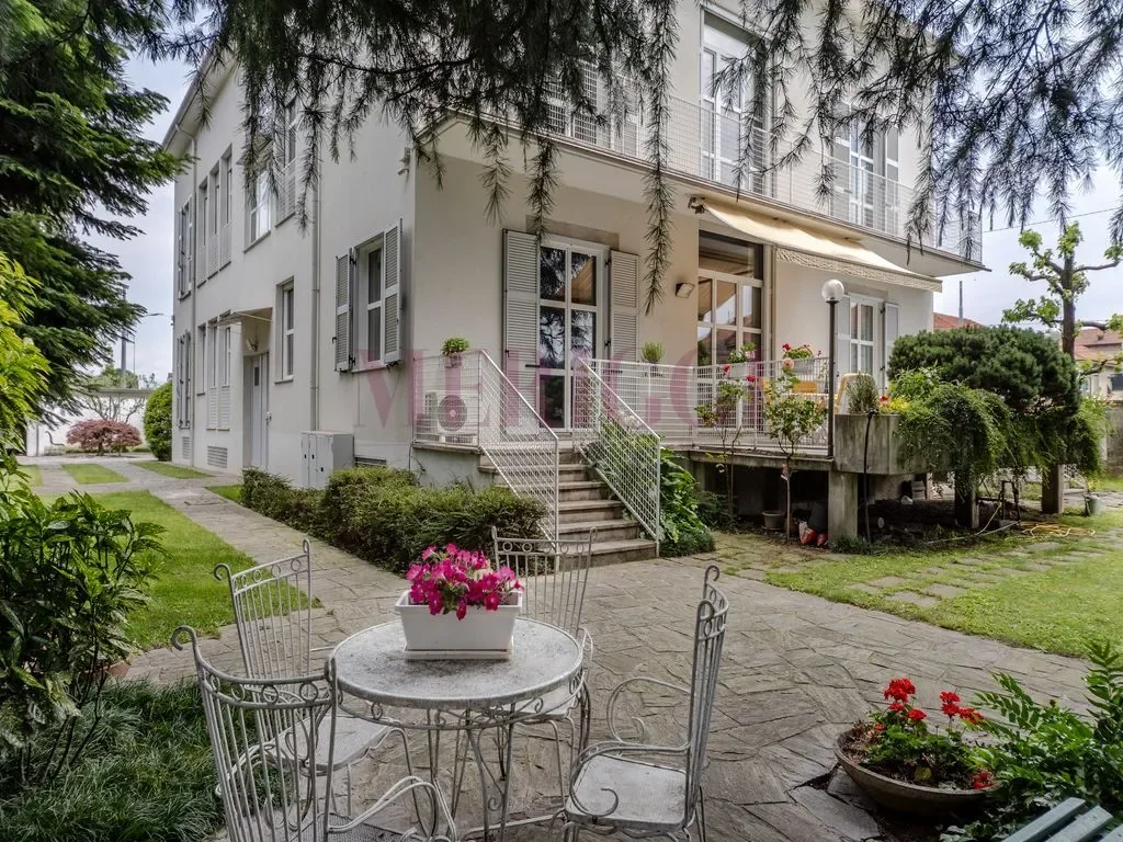 Via Monteverdi, Cassina Savina, Lombardy, Italy. - Photo 12
