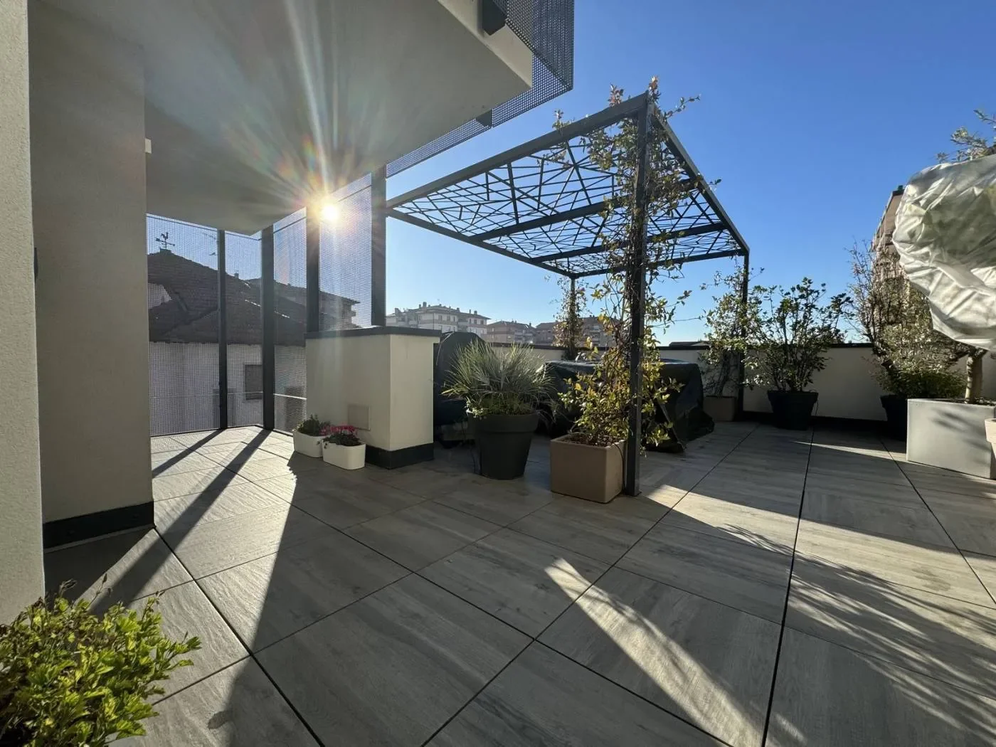 Exterior photo 10