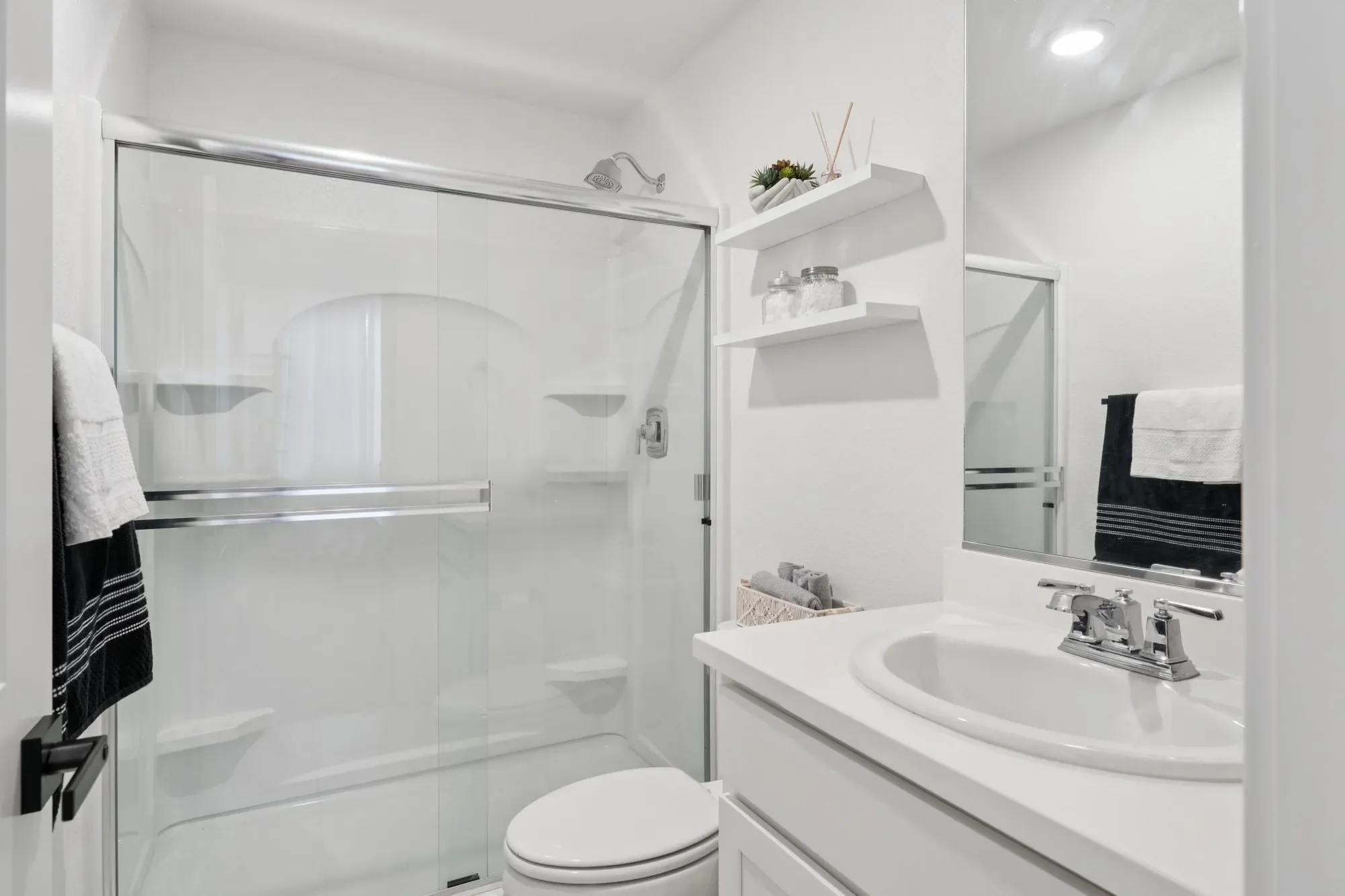 2915 Shaver Street , Fairfield, CA 94533, Suisun City, California, United States. - Photo 31