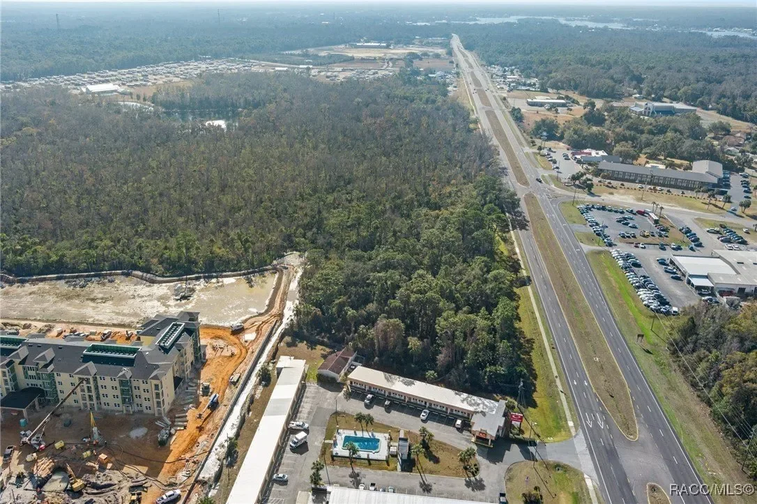 2365 NW Us Highway 19, Crystal River, FL 34428, Crystal River, Florida, United States. - Photo 18