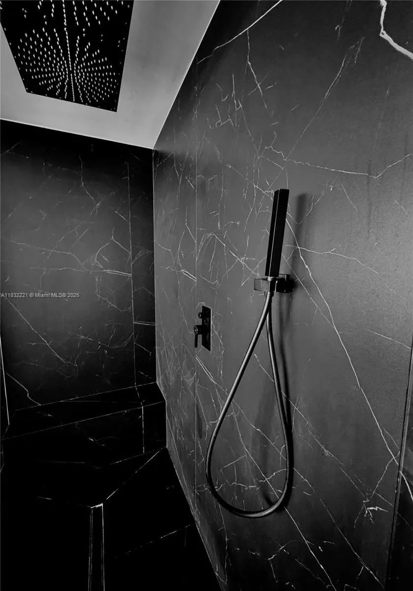2020 N Bayshore Dr 3408, Miami, Florida, United States. - Photo 12