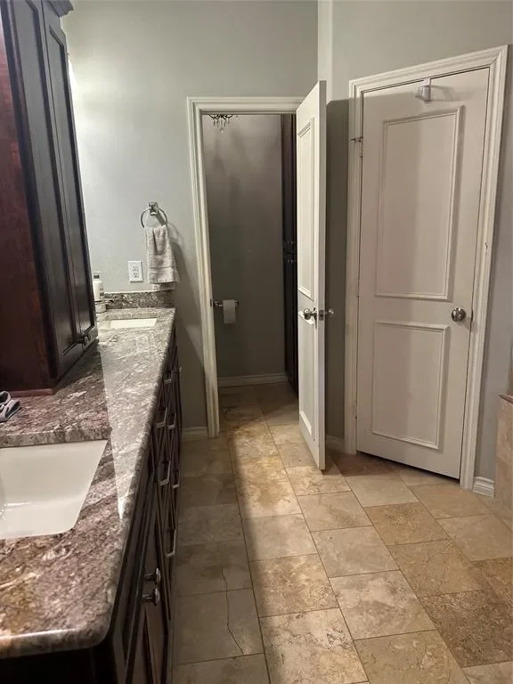 6622 Regalbluff Drive, Dallas, Texas, United States. - Photo 6