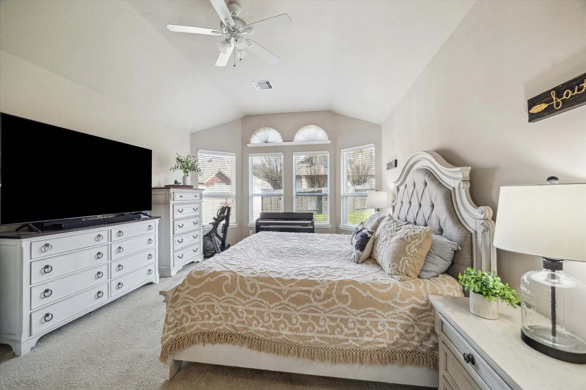 Gallery photo 4