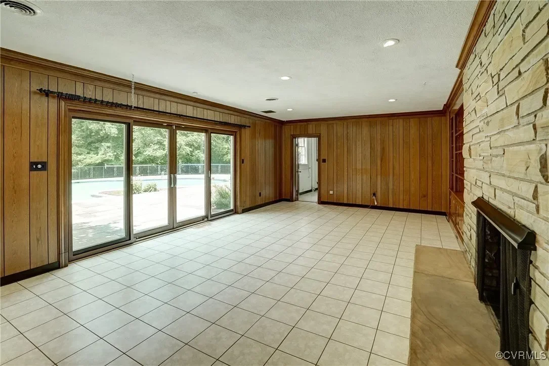 Gallery photo 4