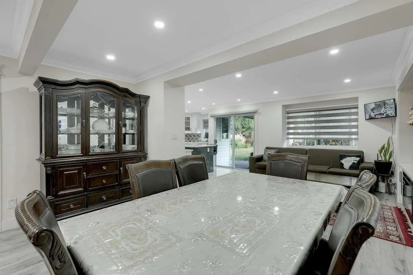 15738 97 AVENUE, Surrey, British Columbia, Canada. - Photo 11