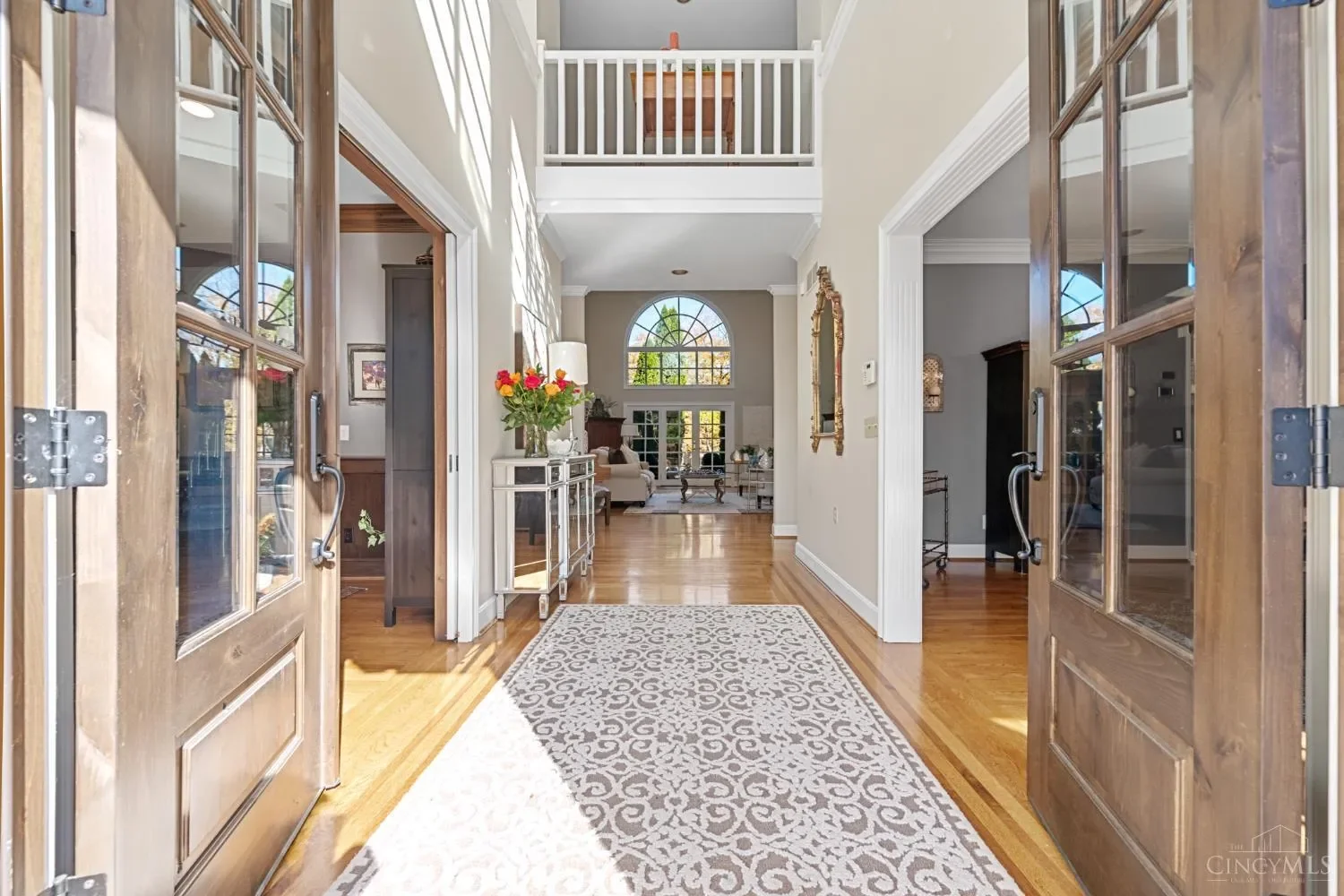 8765 Old Indian Hill Road, Cincinnati, OH 45243, Cincinnati, Ohio, United States. - Photo 32