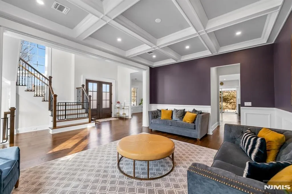 37 Glenfair Road, Glen Rock, New Jersey, United States. - Photo 3