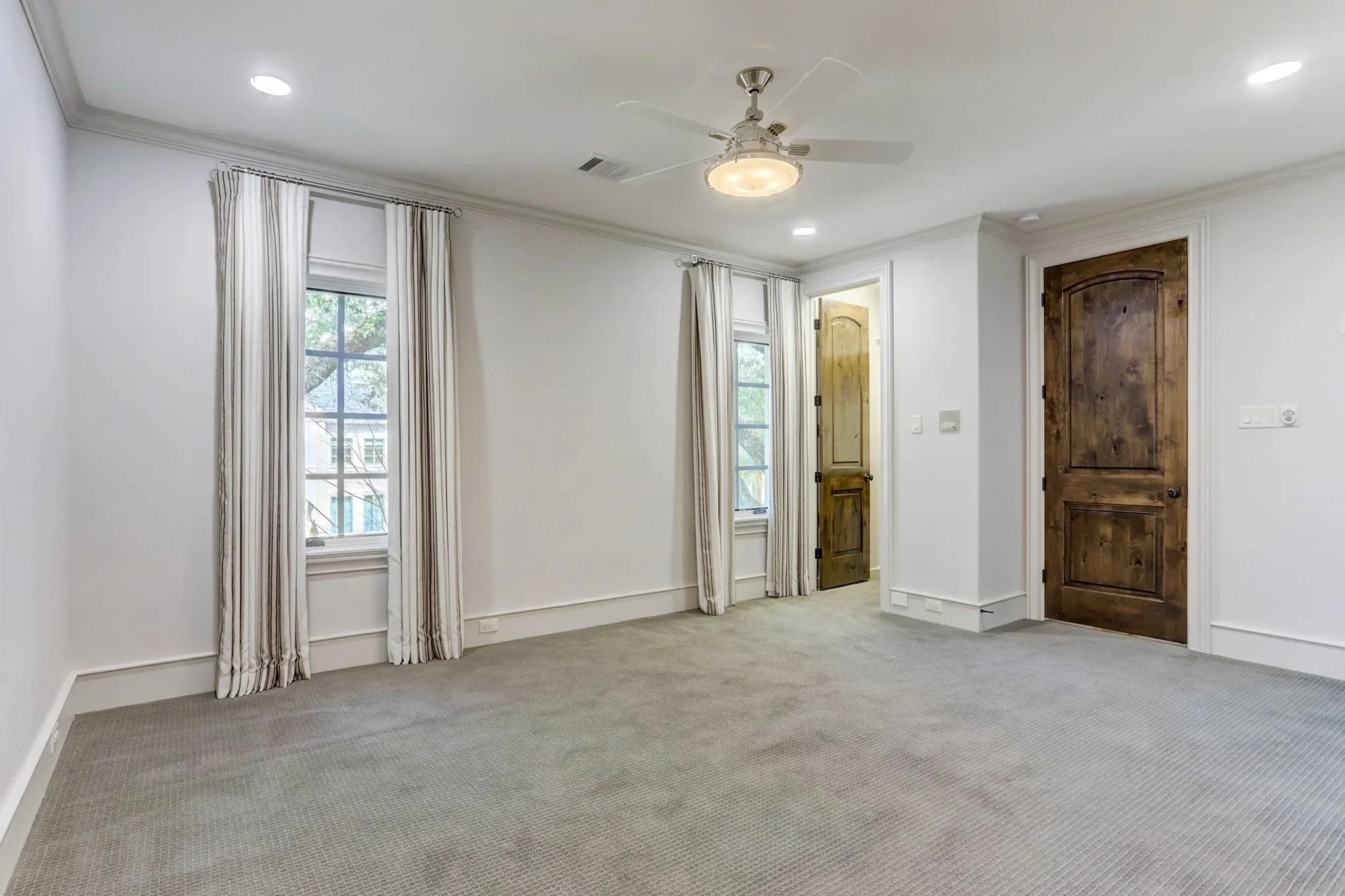 3749 Olympia Drive, Houston, Texas, United States. - Photo 23