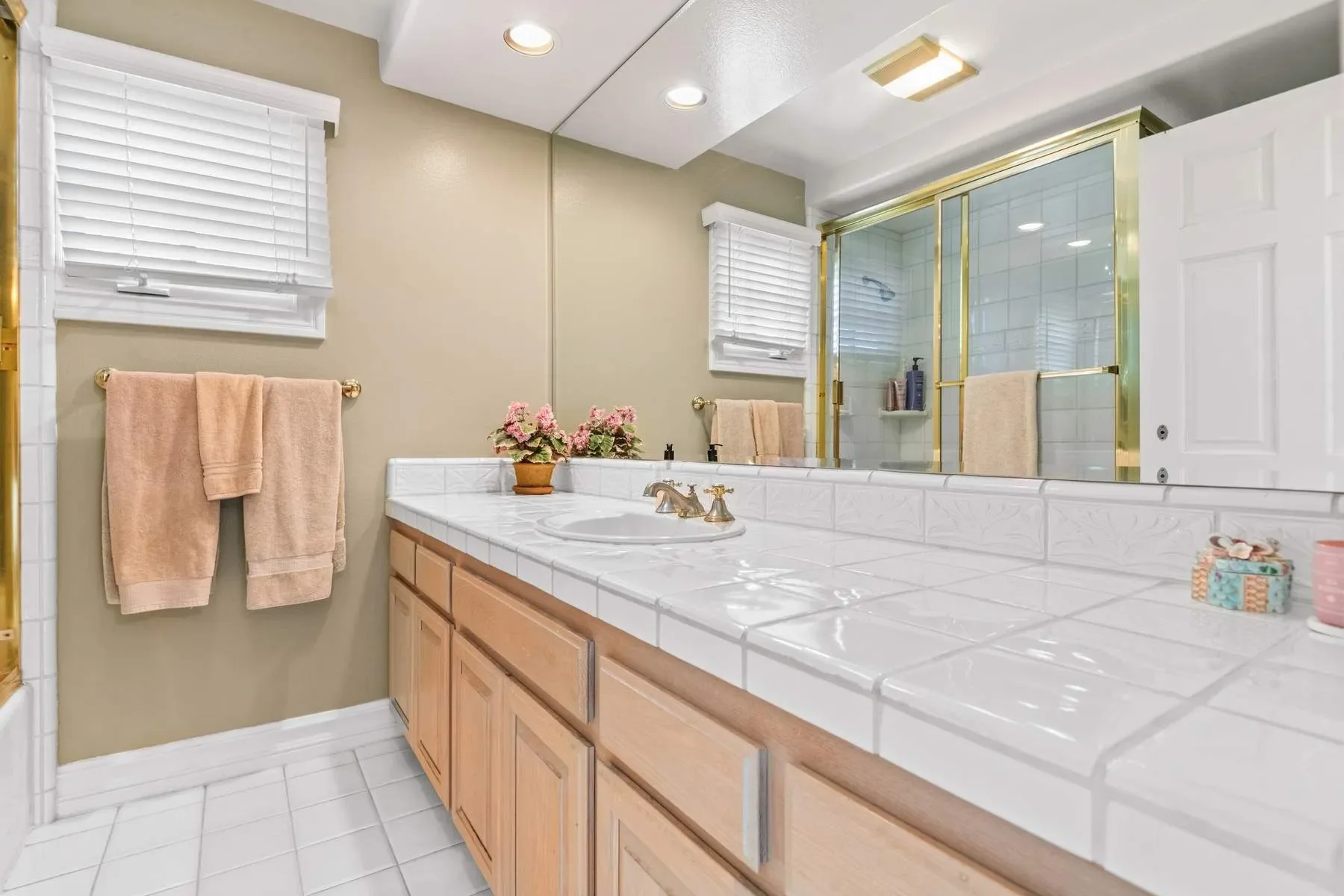 907 Vista Ridge Lane, Westlake Village, CA 91362, Thousand Oaks, California, United States. - Photo 55