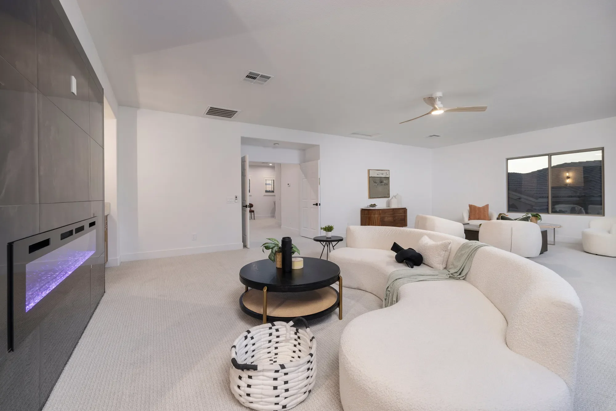 12 Oro Valley Drive, Henderson, NV 89052, Henderson, Nevada, United States. - Photo 24