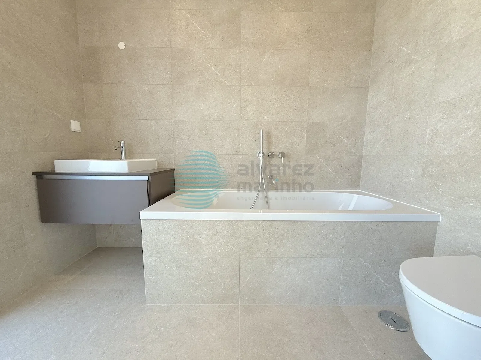 Gallery photo 11