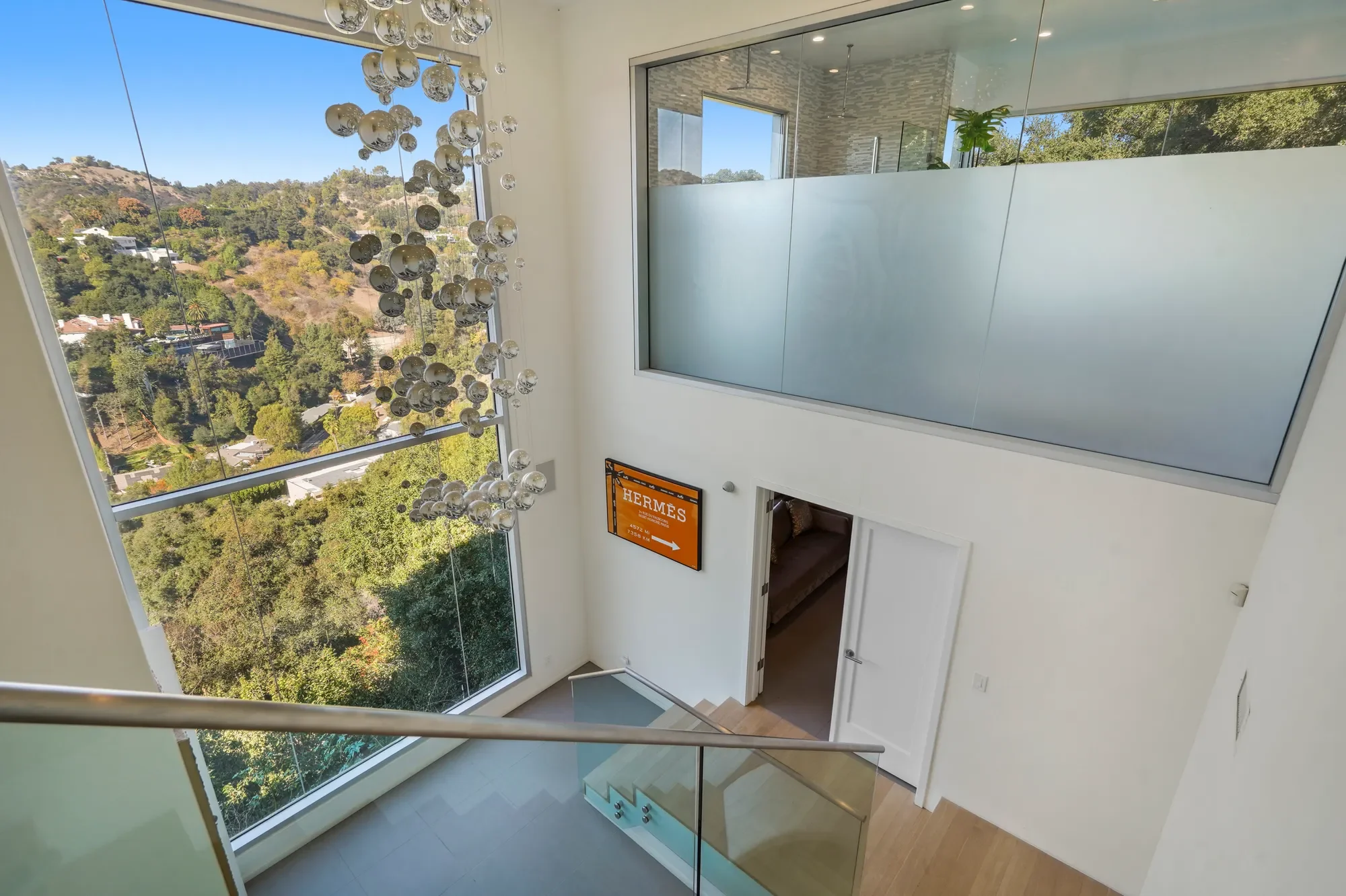 9716 Oak Pass Rd, Beverly Hills, CA 90210, Beverly Hills, California, United States. - Photo 2
