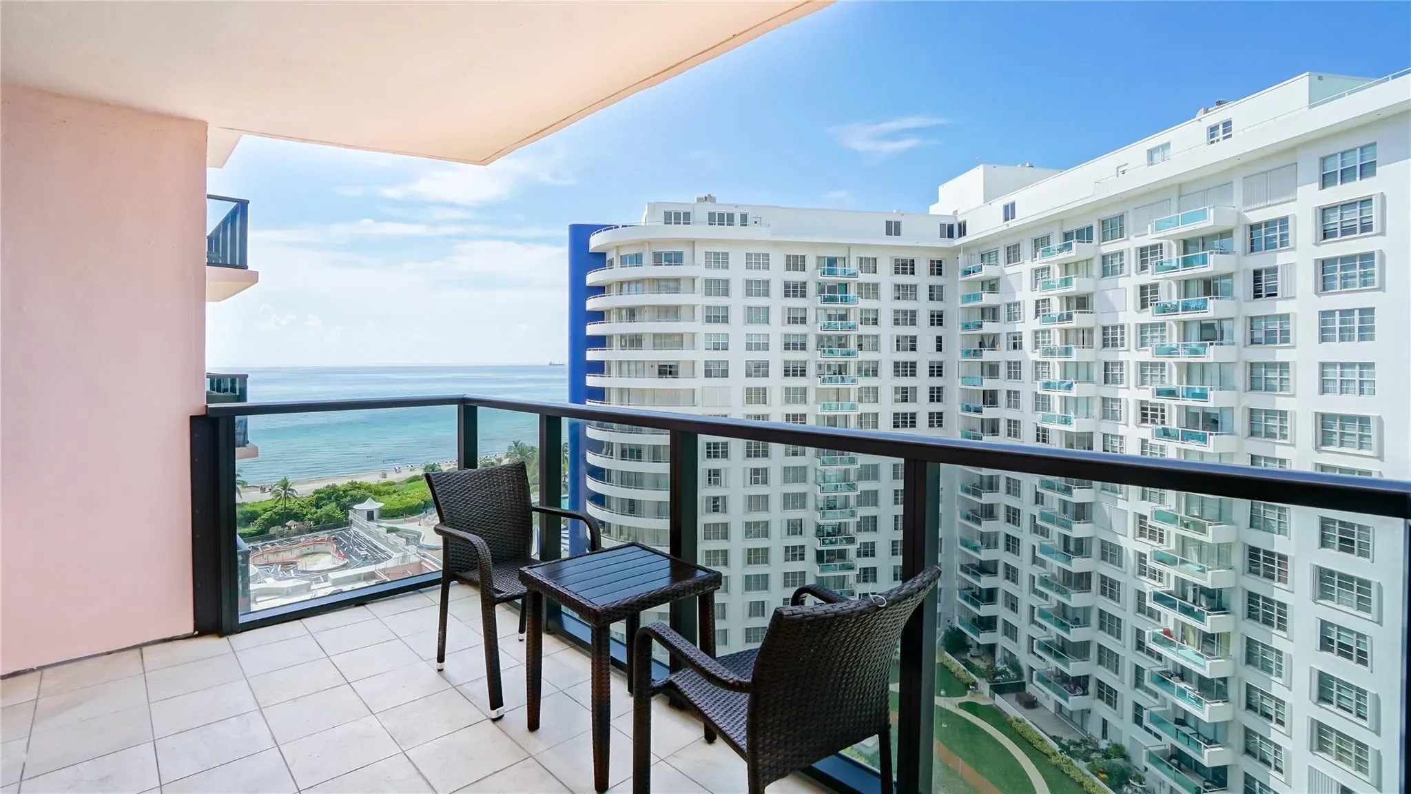 5225 Collins Ave #1417, Miami Beach, FL 33140, Miami Beach, Florida, United States. - Photo 4