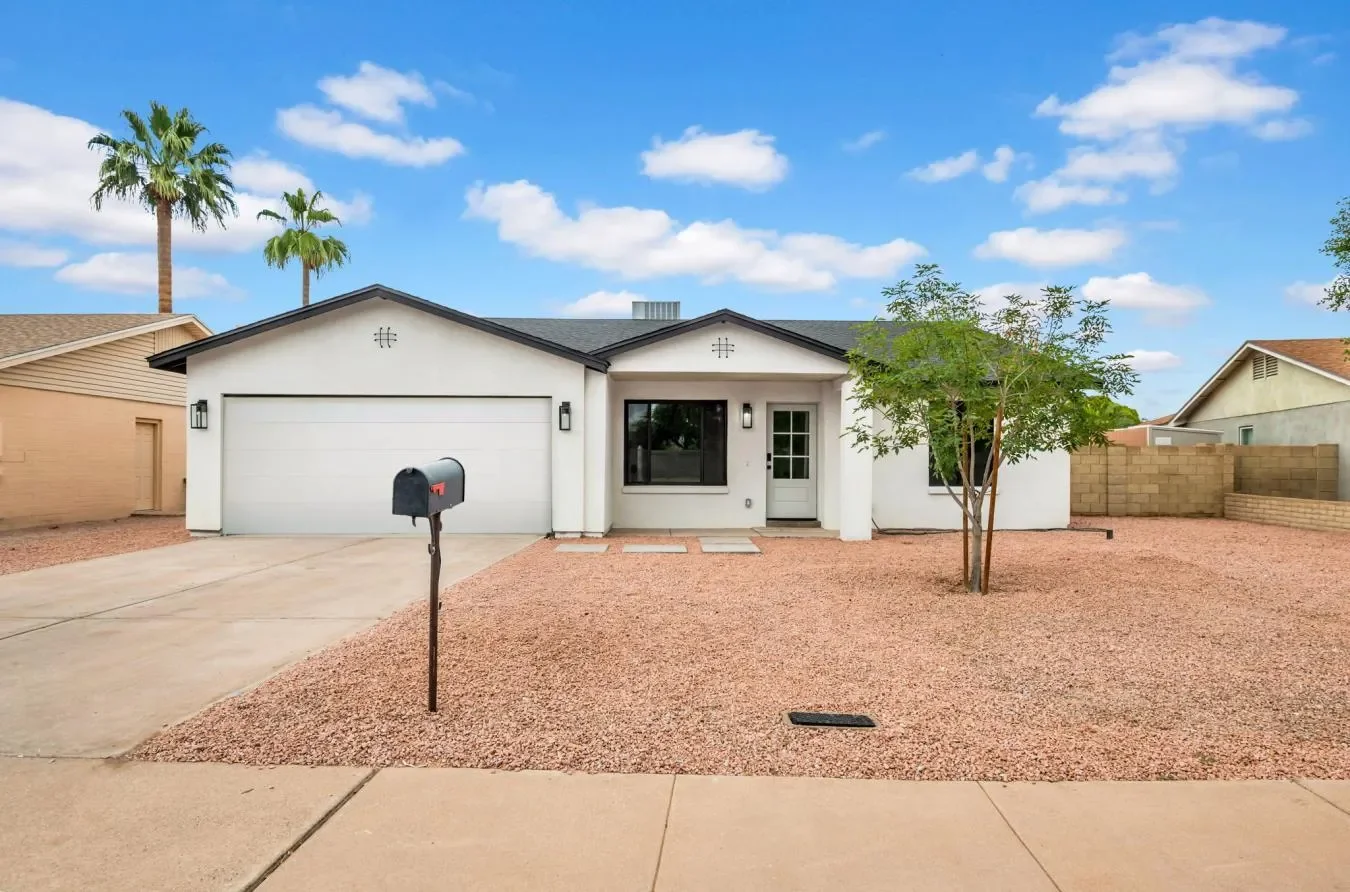2126 E WATSON Drive, Tempe, Arizona, United States. - Photo 6
