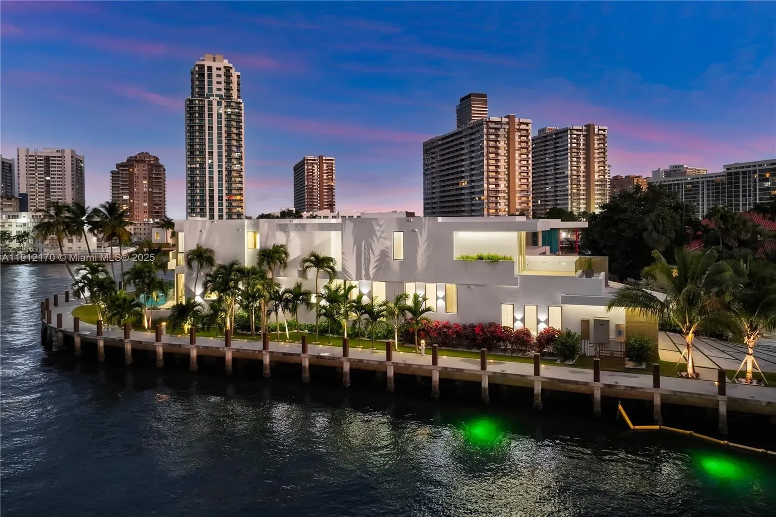 501 Palm Dr, Hallandale Beach, Florida, United States. - Photo 44