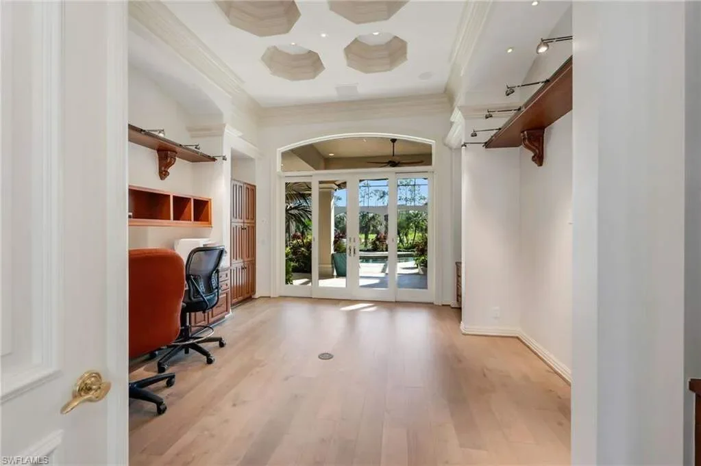 Gallery photo 9