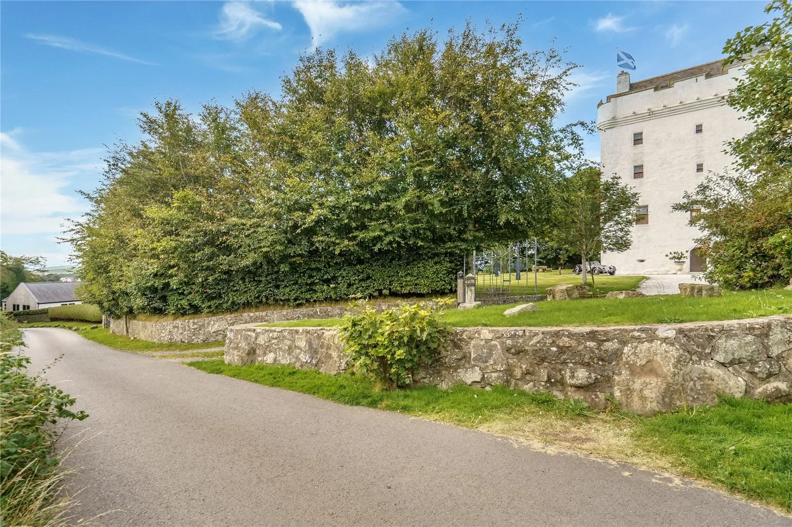 Law Castle, West Kilbride, North Ayrshire, West Kilbride, Scotland, United Kingdom. - Photo 30