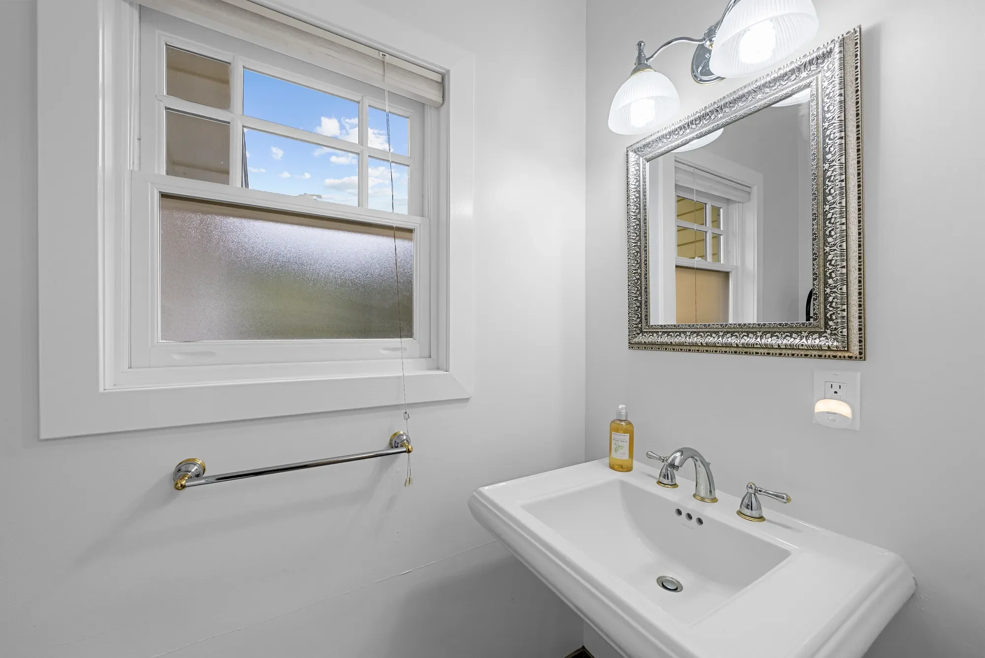 18101 Idylwild Road , Los Gatos, CA 95033, Los Gatos, California, United States. - Photo 38