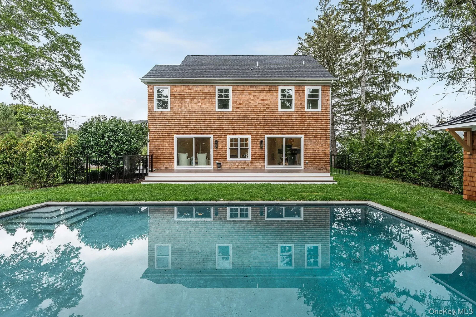 957 Peconic Bay Boulevard, Jamesport, New York, United States. - Photo 29