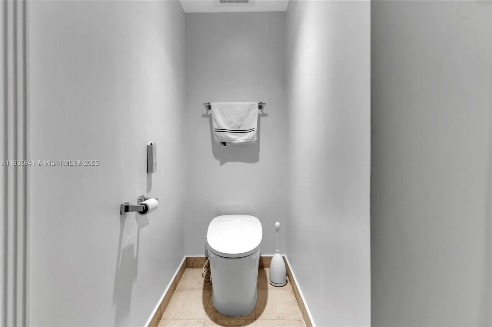 1800 S Ocean Dr 2207, Hallandale Beach, Florida, United States. - Photo 37