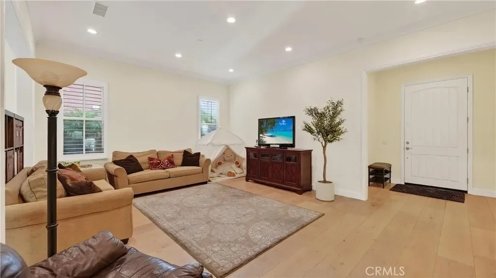 72 Honeyflower, Irvine, California, United States. - Photo 5